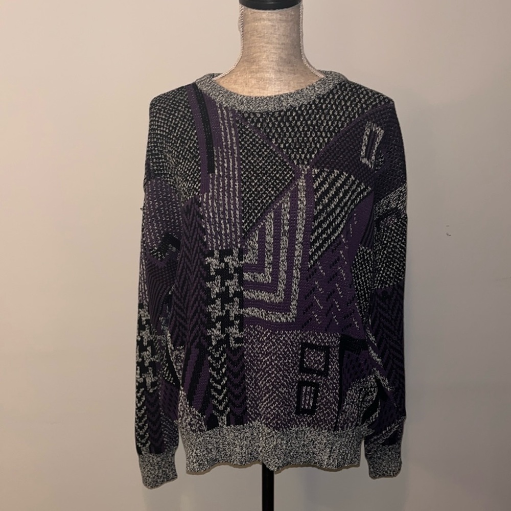 Vintage Spettro Sweater size L.  Purple Gray and Black.  Excellent condition.